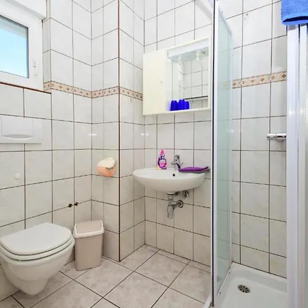 Sanja - One Bedroom 7 Apartment
