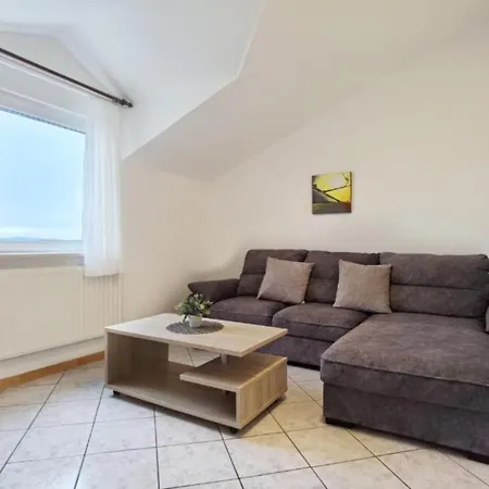 Apartment Sanja - One Bedroom 7 *